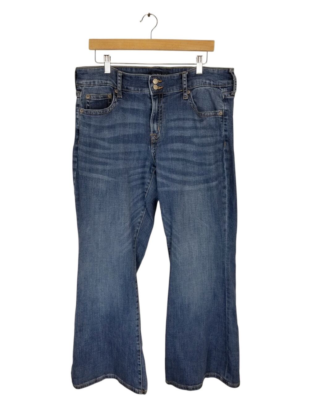 Aeropostale Low Rise Flare Flap Pocket Jeans Women's Size 16 Short Petite